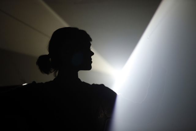 Απειλή για πρόστιμο σε βρετανικό κανάλι για «αποκαλύψεις» δύο μέντιουμ